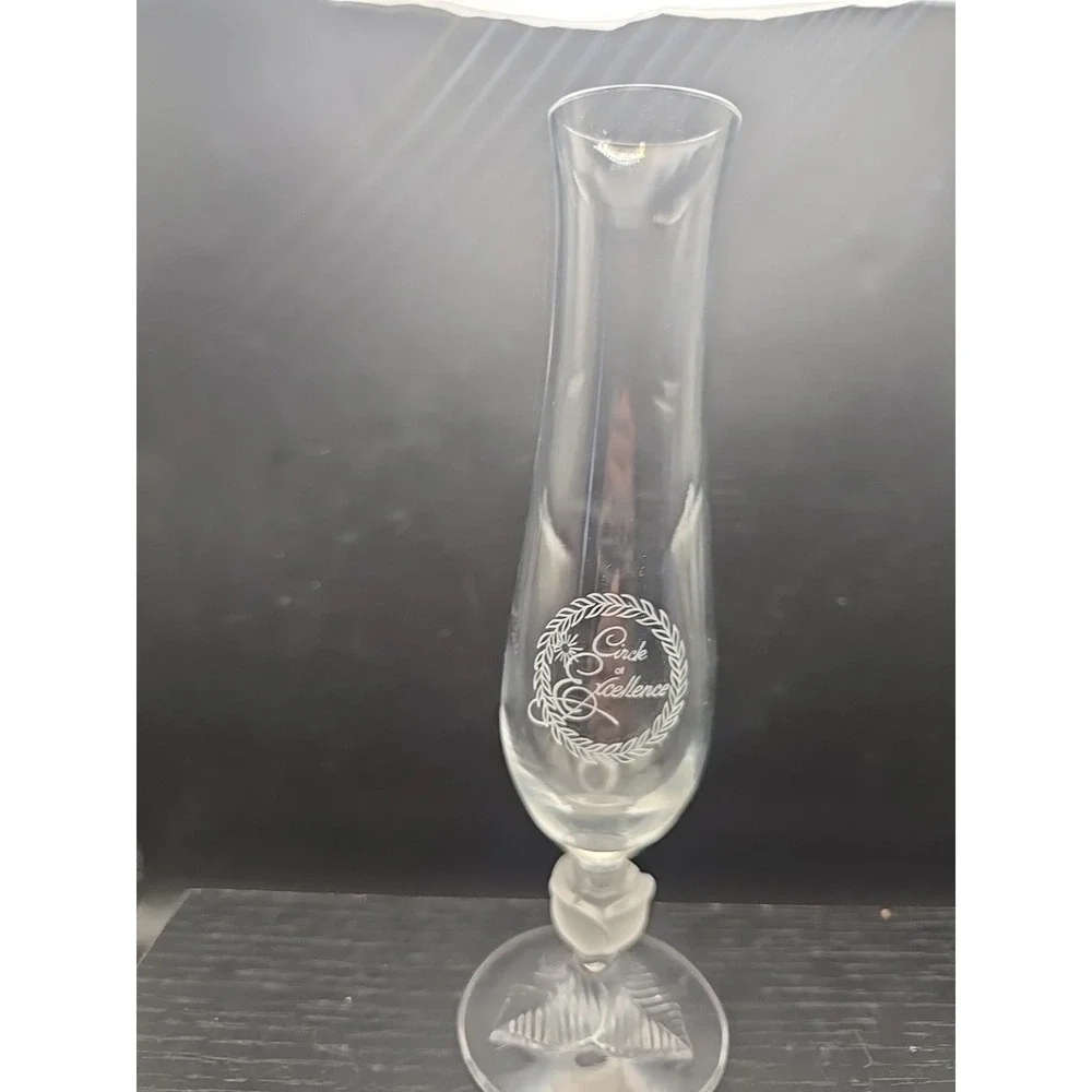 Roses Roses 24% Lead Crystal D'Arques Durand‎ Lucia Frosted Bud Vase Avon